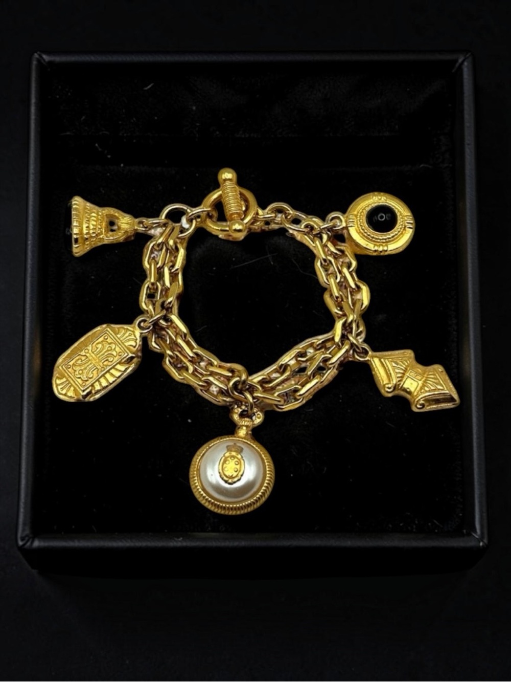 ⚜️Ben-Amun Gold-Tone Etruscan Revival Toggle Charm Bracelet ~Vintage Couture⚜️